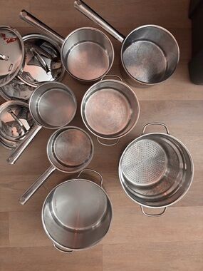 Stainless Steel Cookware Pots and Pans Set - Silver